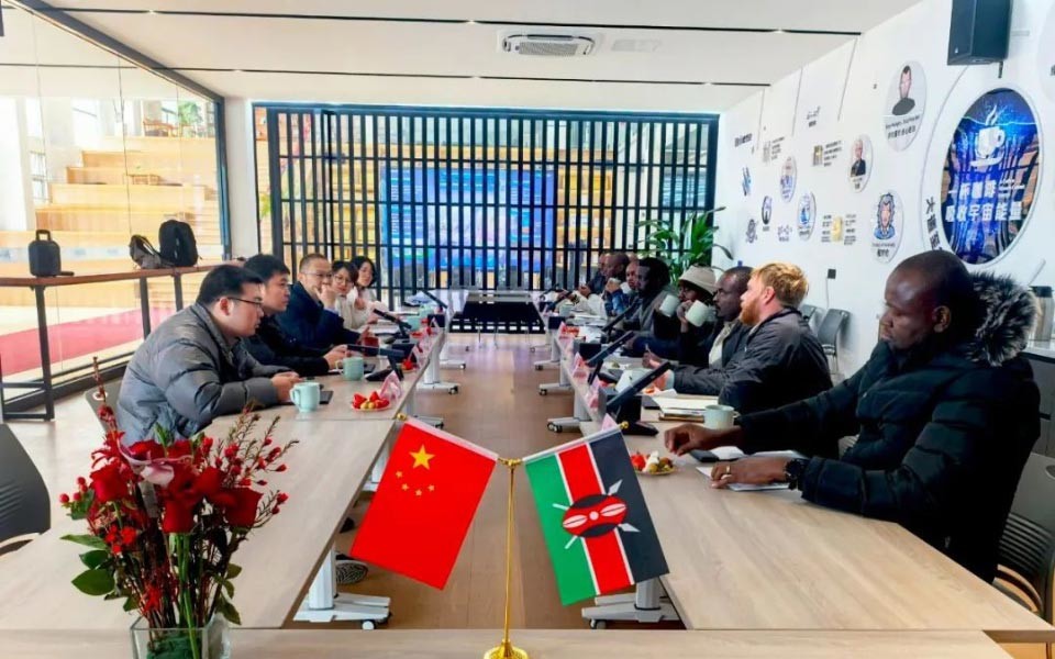 Blog perusahaan terbaru tentang Delegasi pemerintah Kenya mengunjungi BENENV untuk pemeriksaan